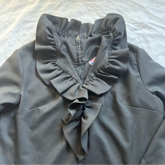 Vintage 80s Black Long-sleeve Blouse with Ruffled collar and sleeves - Sz M - Picture 7 of 8